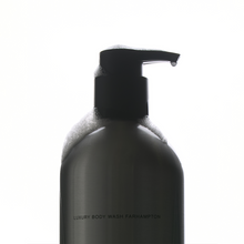 Muat gambar ke penampil Galeri, BODY OF HUMANS Luxury Body Wash Farhampton 500 ml