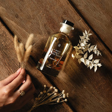 Muat gambar ke penampil Galeri, HOME of HUMANS A Much Lively Living Room Reed Diffuser 140 ml
